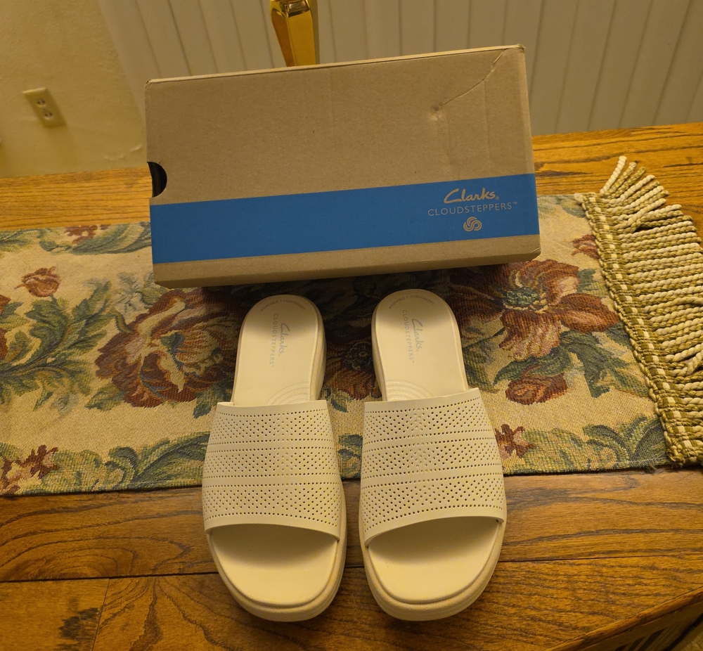 Clarks Women’s Cream Perforated Slide Mules